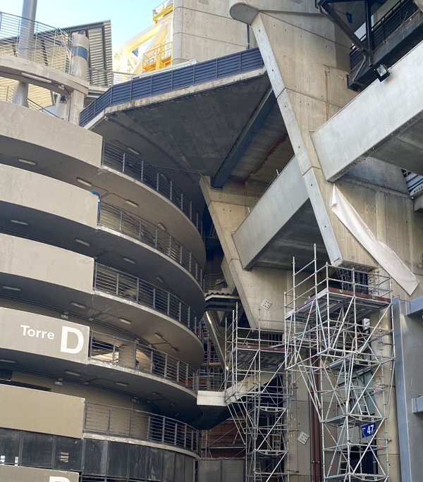 andamio Estadio Santiago Bernabéu